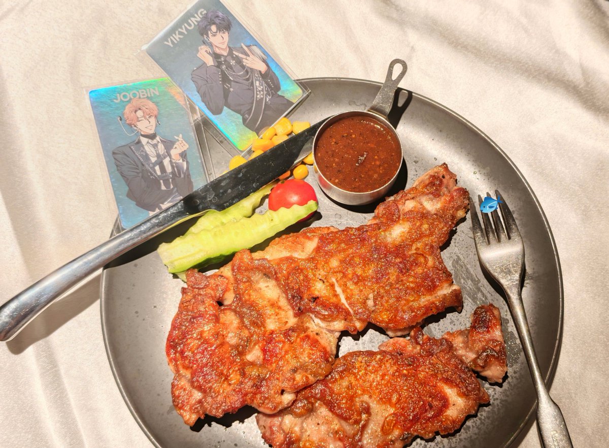 yubeitt's tweet photo. 이 케이크는 여러분의 것입니다. 맛있게 드세요. 저를 축복해 주세요🎂!＃스케치 https://t.co/dTnQ6gDr0u
