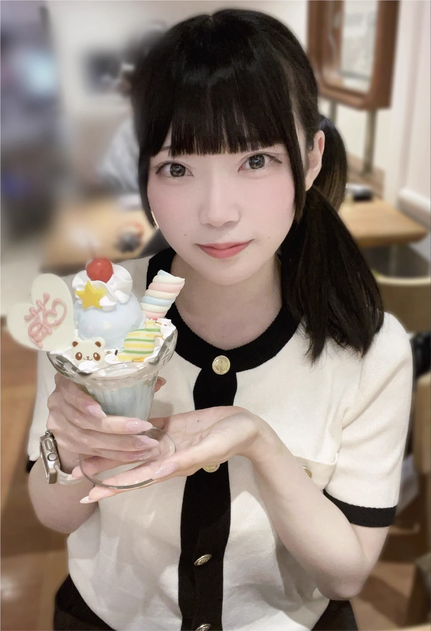 るんるん (@maid_runrun) / X