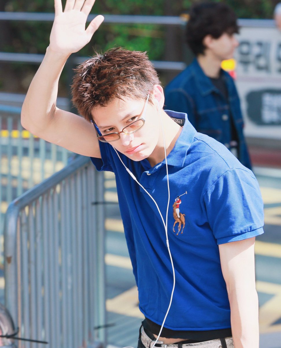 st4rtiss's tweet photo. can he always wear polo shirts #plz https://t.co/ARVSKXSlm3