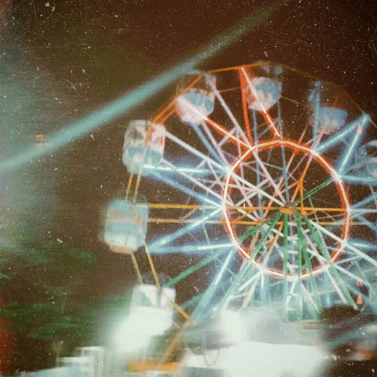 kamicsatoayato's tweet photo. bianglala
a #notesun short story
trans man 🎵 x c!s man ☀️

#LokalinNoteSun #bersenggubuk hari ke-3: pasar malam + gigitan "serangga"

[ cw tw // nsfw , explicit sexual content , gender dysphoria , read further tags inside ]

https://t.co/aSauG9WWuM https://t.co/jsNGsJzS7R