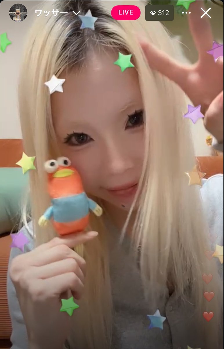 mo_on712's tweet photo. 遅くまでありがとう笑ココさんかわいい https://t.co/eCigD51cuY