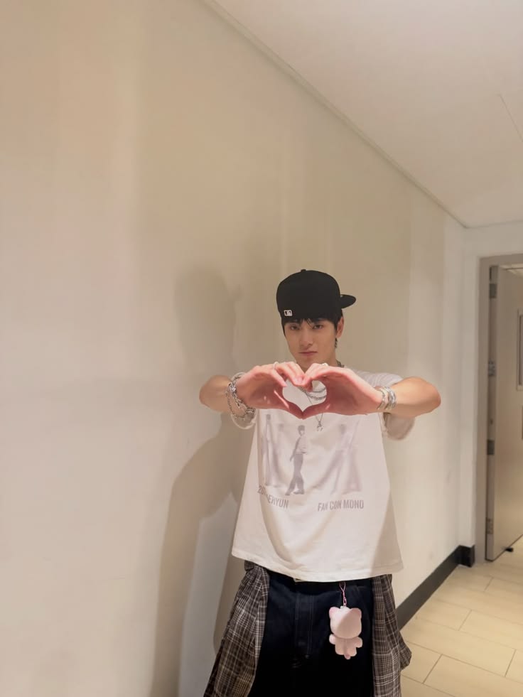 imnotyourjeff's tweet photo. 💌 รบกวนแจพือ (｡◠‿◠｡) หรือทุกคนที่เห็นทวิตเรา ช่วยเคลียร์เสิร์ชของแจฮยอนให้หน่อยนะคะ ตอนนี้ผลการค้นหาค่อนข้างออกไปทาง negative เลยอยากชวนทุกคนมาช่วยกันเติม positive keywords ให้แจฮยอนกันนะคะ 🥺 จะ reply / retweet / copy ข้อความเราไปโพสต์ในทวิตด้วยตัวเองก็ได้เลยนะคะ เลือก thai / eng อย่างละทวิตได้เลยนะคะ มาช่วยกันนนนน 🤲🏻♥️ ไม่ถึง 1 นาที

jaehyun cute
jaehyun handsome
jaehyun gorgeous
jaehyun lovely
jaehyun charming
jaehyun sunshine
jaehyun precious
jaehyun smile
jaehyun vocals
jaehyun voice
jaehyun talented
jaehyun performance

♡

แจฮยอน น่ารัก
แจฮยอน หล่อ
แจฮยอน เท่ห์
แจฮยอน อบอุ่น
แจฮยอน สดใส
แจฮยอน มีเสน่ห์
แจฮยอน ลักยิ้ม
แจฮยอน ดูดี
แจฮยอน เสียงดี
แจฮยอน เสียงเพราะ
แจฮยอน เก่ง
แจฮยอน การแสดงดีมาก