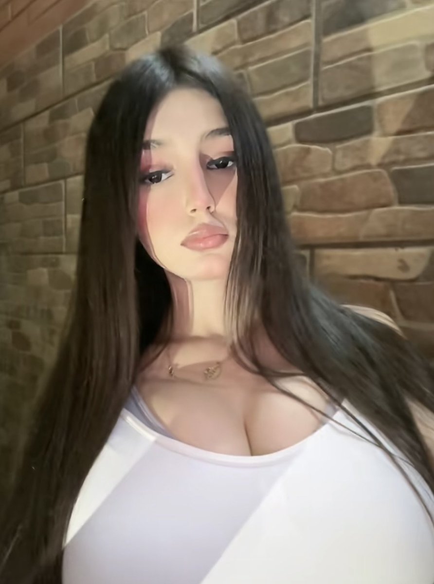 Bunnyfich's tweet photo. De qué tengo cara https://t.co/HRhw2wfyeU