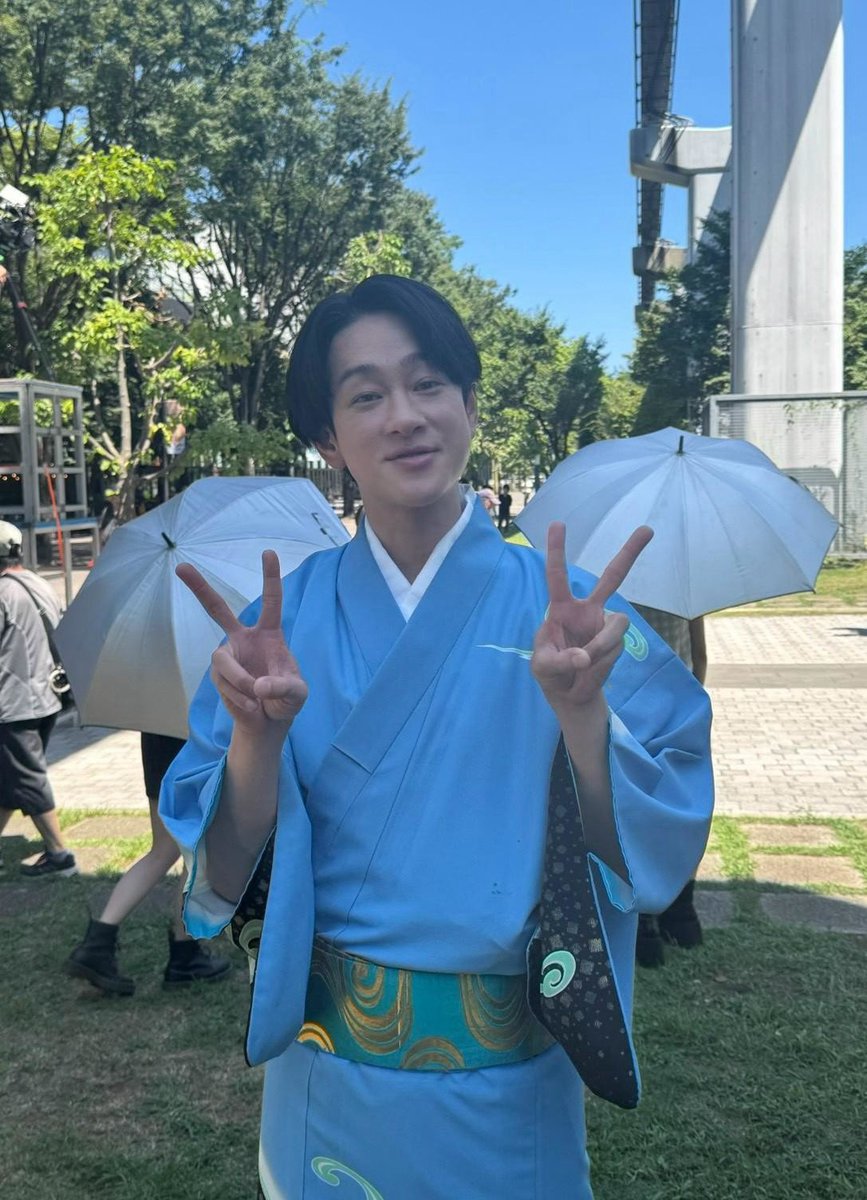 suidora11's tweet photo. ご視聴いただきありがとうございました！
#今夜もシリアルキラーと待ち合わせ
・‥…━━━━━━━━━━━━🚨

ポスターやマスコットとして登場していた
演歌歌手の縦山裕二さん.ᐟ.ᐟ

なんと最終話では
ご本人が登場しました🤭

最終話見逃し配信はこちら🔗
https://t.co/awB4iqOOjE

#今夜もシリ待ち
#横山裕