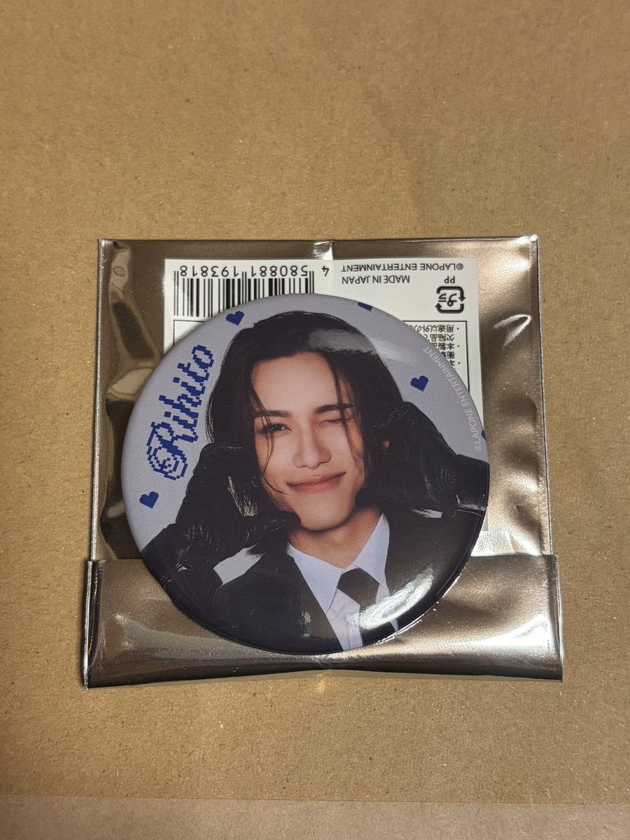 World_mogi22's tweet photo. INI 2026 DOME TOUR CITY OF LIGHTS 缶バッジ 7000円 トレカ

求 同種>異種 藤牧（画像）💖←特に求

譲 佐野、西、池﨑、髙塚、松田、尾崎
許、後藤、木村、田島、缶バッチ 池﨑

16日・17日東京ドームにて手渡しor郵送

お気軽にお声がけください♩
後楽園ホール内にいます
 #INI譲 #INI交換 #INI求 https://t.co/XxkWsFENc4