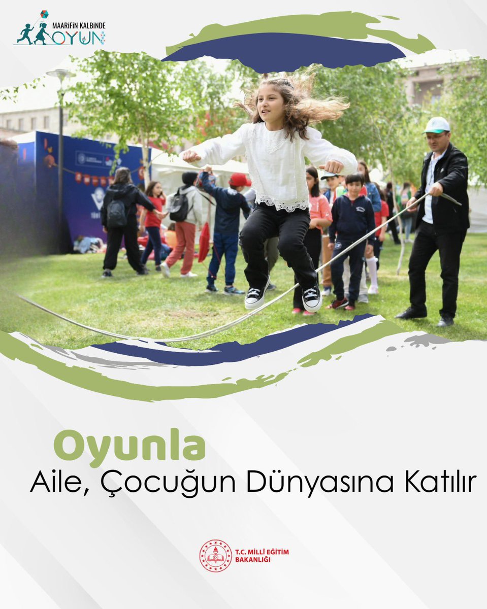 Trabzon_MEM's tweet photo. Oyun sadece okulda kalmıyor; evlerimize ve ailelerimize taşınıyor. Aile-okul iş birliğini güçlendiren etkinliklerimizle velilerimizin de çocuklarının oyun dünyasına dâhil olmalarını ve bağlarını güçlendirmelerini teşvik ediyoruz.

#MaarifinKalbindeOyun https://t.co/c87BV1SRzh