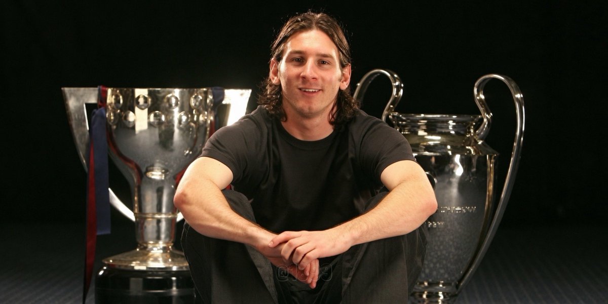 Barca_Archive's tweet photo. 📸 | Rare picture of Lionel Messi with his first UCL in 2006. 🐐 https://t.co/j2W9pp6o7R