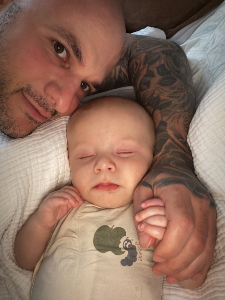 Cryptoking's tweet photo. Everyone say hello to the little man (quietly)! https://t.co/ZAeI8FSdNr