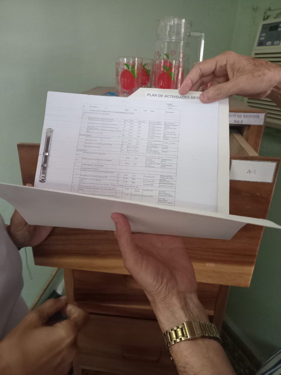 ABausat2026's tweet photo. Desde el Consejo Electoral Provincial de Las Tunas inicia la visita de control a los responsables de archivo de gestión documental. https://t.co/eVEtbpVbJd