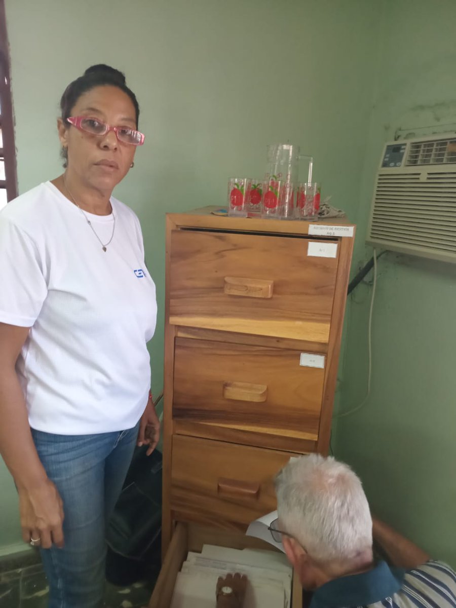 ABausat2026's tweet photo. Desde el Consejo Electoral Provincial de Las Tunas inicia la visita de control a los responsables de archivo de gestión documental. https://t.co/eVEtbpVbJd