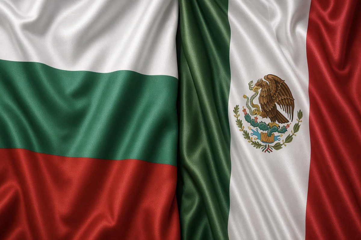 Bulgaria's tweet photo. Happy Independence Day to Mexico! 🇧🇬🤝🇲🇽
On behalf of Bulgaria, warmest congratulations to the people of Mexico on this historic day.
Wishing peace, prosperity and continued progress. We look forward to further strengthening the friendly ties between our two nations. https://t.co/t4K1NR8UbX