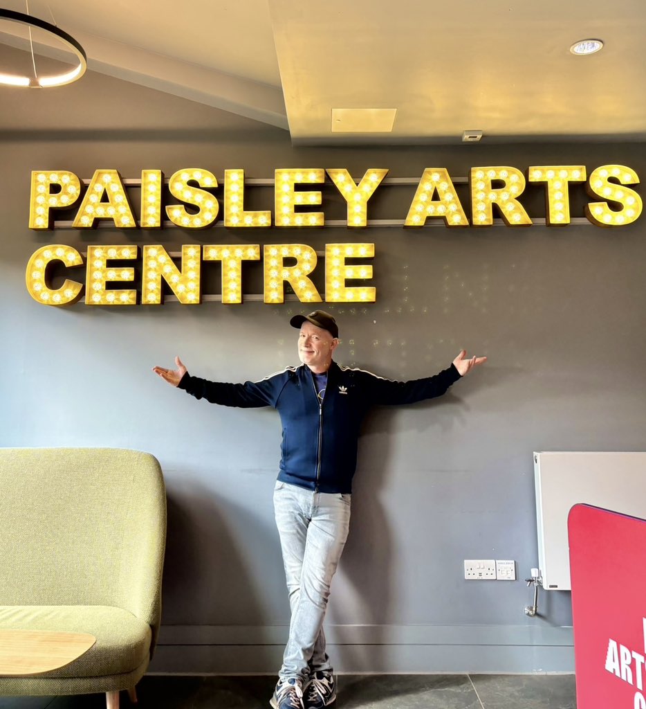 mrcraighill's tweet photo. I’ll be Paisley parkin’ exactly one month today on Fri 16th October! Come join in the shenanigans at @PaisleyArts Centre! 🥳 

#Craighill #craighillcomedian #PaisleyArts #paisley

Tix doon here ⬇️ 
https://t.co/W7HAtxbB6G https://t.co/ABZgFY5OQV
