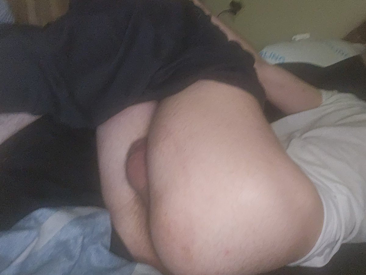 aYeenHole's tweet photo. @JebadiaBlackwa1 Not quite hole but yw anyways https://t.co/tJf1uHE0Kz