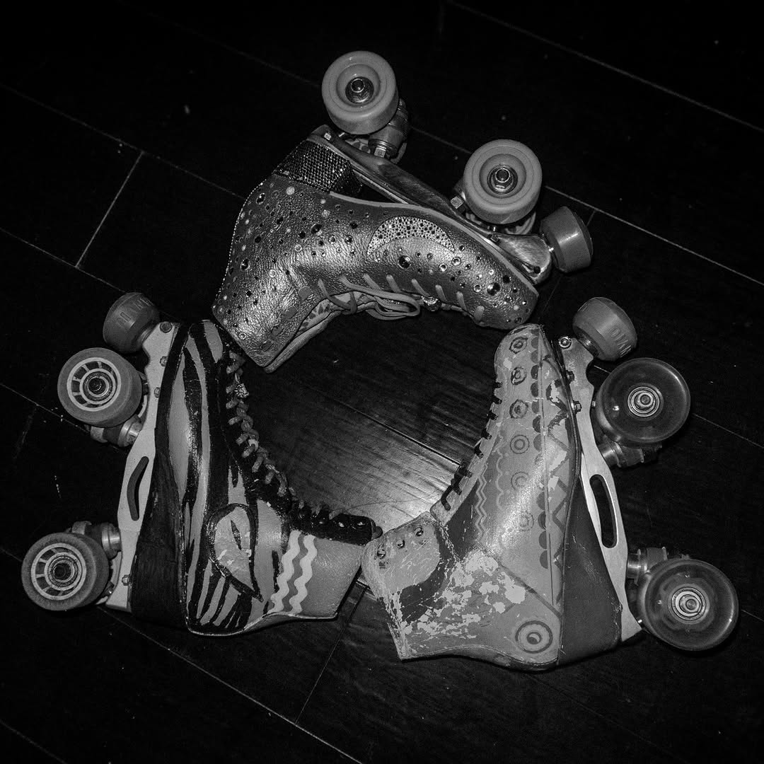 espiaqueteamo's tweet photo. Tres patines con sueños que cumplir!! https://t.co/B4HSYbkgie