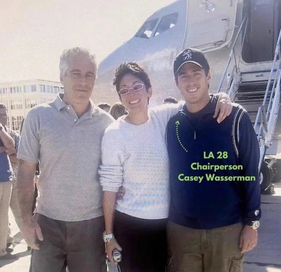 YourAnonNews's tweet photo. Ed Sheeran’s booking agent, Casey Wasserman, was very close with Epstein and Ghislaine Maxwell. He is also mentioned in the Epstein files more than 109 times. https://t.co/4SSxHCT5f5