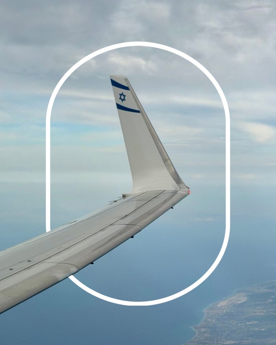 EL_AL_ISRAEL's tweet photo. כמדי חודש, אנחנו מסכמים את פעילותנו בחודש שחלף. 
בחודש אוגוסט כ-812,622 נוסעים הגיעו ליעדם איתנו.

הנתון הוא מדו"ח חודשי של רשות שדות התעופה על פעילות נמל התעופה בן גוריון. https://t.co/UbISjU9iZn