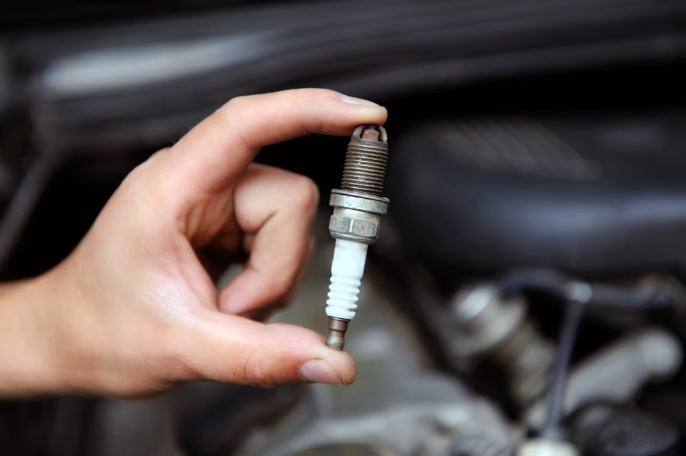 LeaksAutomotive's tweet photo. Honda reportedly included spark plugs in every 2016 Pilot without explicitly telling their customers https://t.co/I6NiOoDFkl