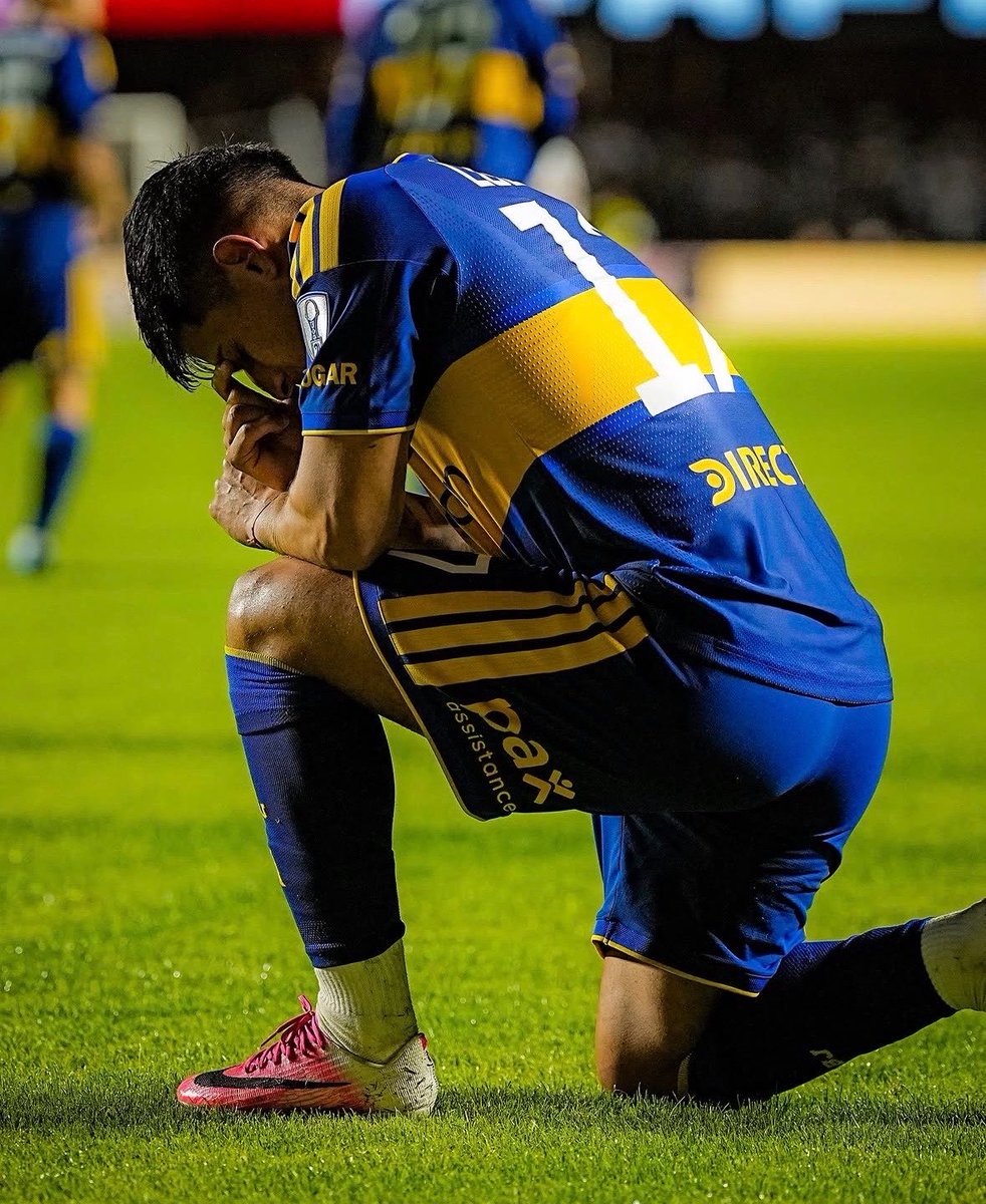 BocaJrs_Fotos's tweet photo. 𝘙𝘦𝘴𝘱𝘦𝘤𝘵 𝘊𝘩𝘢𝘳𝘭𝘺 🇺🇾🕊️ https://t.co/Lue93gm7IW