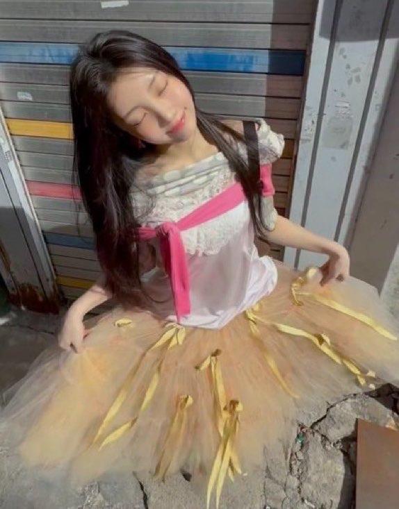 012212_'s tweet photo. 우 우와와 우와 우와와 타쿠타쿠 https://t.co/Qta0fQc2It