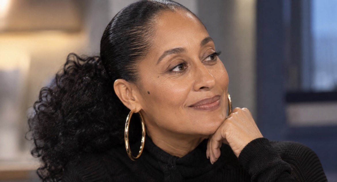 voidfactss's tweet photo. Tracee Ellis Ross says “I don’t want a man just to have a man. I want a partner, a best friend, somebody who adds to my life”. https://t.co/gOZTobvet2