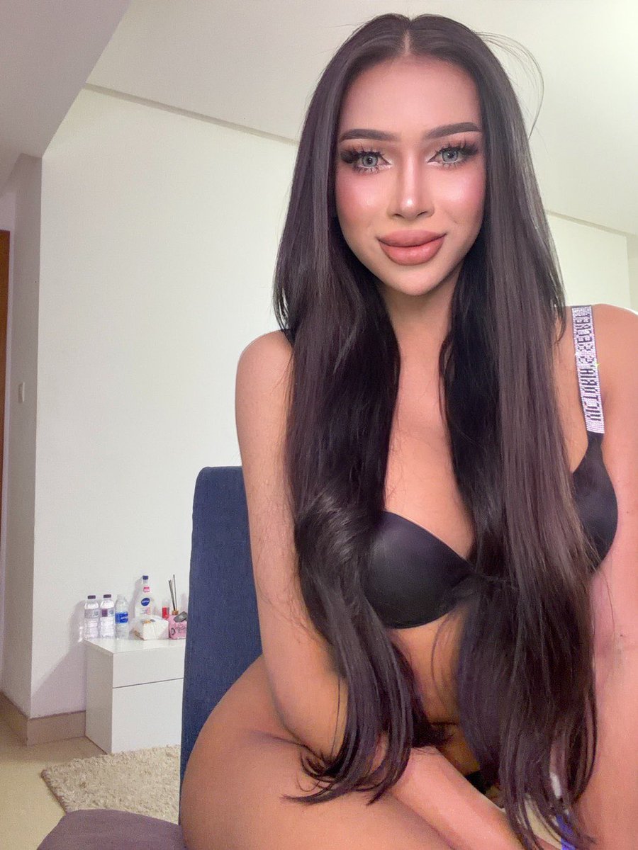 BariCooll7mp's tweet photo. #ladyboy_bahrain #ladyboy_Juffair 
#ladyboy_manama. https://t.co/hU3GqgKVQz