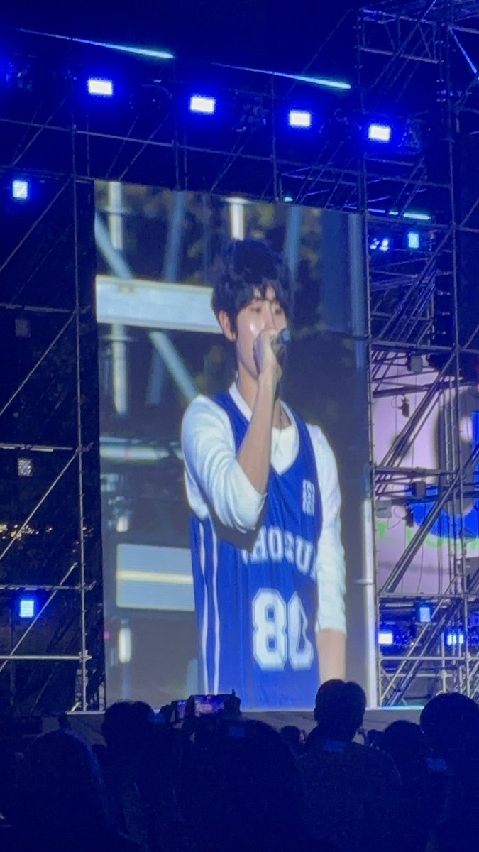 oioi6ii's tweet photo. ❤️❤️❤️❤️오늘 너무 힘들었어 ㅠㅠㅠㅜ https://t.co/bhUifFXFCq