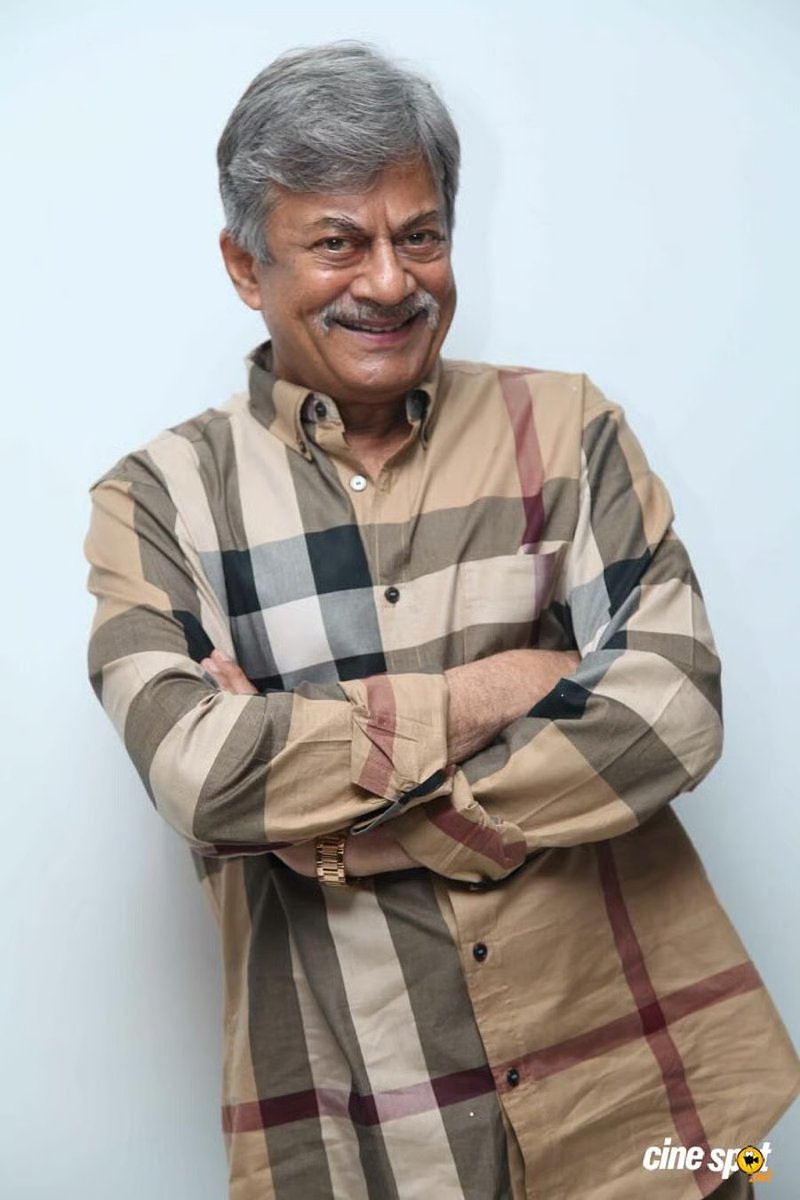 BasanagoudaBJP's tweet photo. ಭಾರತೀಯ ಚಿತ್ರರಂಗದ ಅತ್ಯುನ್ನತ ಗೌರವವಾದ  ‘ದಾದಾಸಾಹೇಬ್ ಫಾಲ್ಕೆ’ ಪ್ರಶಸ್ತಿಗೆ ಭಾಜನರಾದ ಕನ್ನಡದ ಮೇರು ನಟ ಶ್ರೀ ಅನಂತ್ ನಾಗ್ ಅವರಿಗೆ ಹಾರ್ದಿಕ ಅಭಿನಂದನೆಗಳು

#AnantNag I #DadaSahebPhalke I #AnanthNag I https://t.co/Mi835e3B31