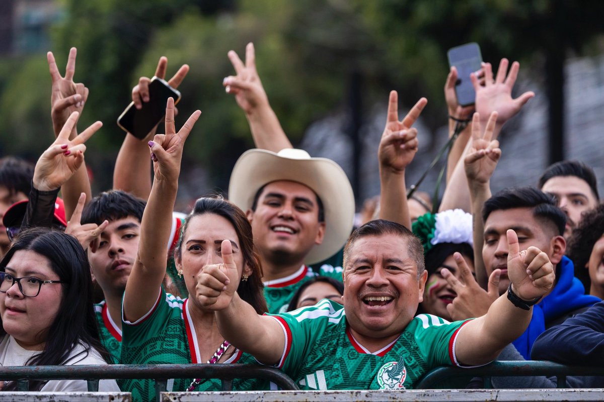 AntesRocioss's tweet photo. 216 Aniversario del Grito de Independencia 📸🇲🇽❤️ https://t.co/xxSFcTKRcZ