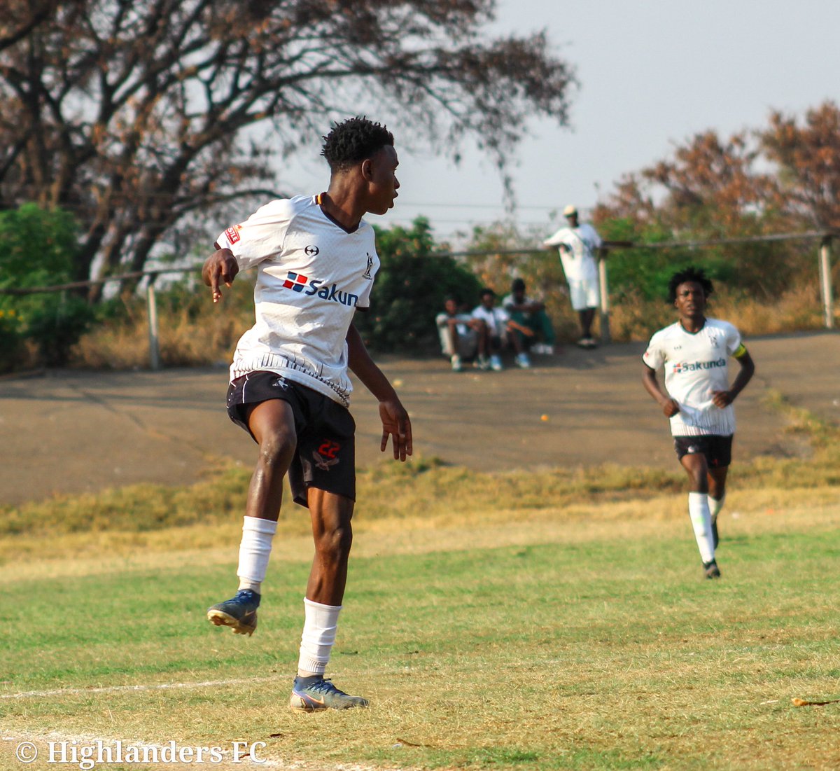 HighlanderBosso's tweet photo. RESCHEDULED MATCH

Paccific Breeze Southern Region Soccer League 

Match Day 19

Zebra Revolution 2 - 1 Bosso90
Felix Mathuthu

#Since1926
#Bosso100
#Siyinqaba https://t.co/fNt3jEz8gV