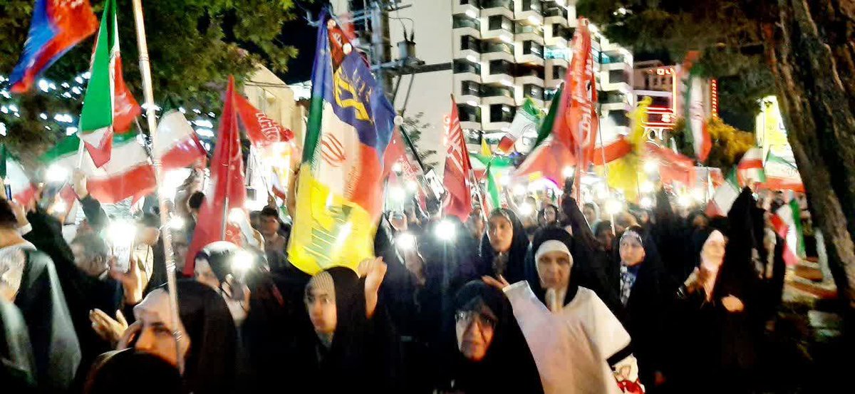 Motahar315's tweet photo. ۲۰۰ شب در خیابان، مقاومت را به یک فرهنگ ماندگار تبدیل کرد. https://t.co/xR4HvTzk94