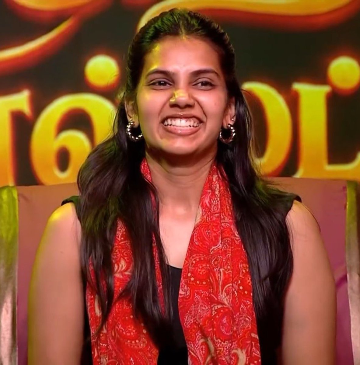 guzentwt's tweet photo. Saraswathi has raised a beautiful woman ❤️

Your aspirations will come true Shathiga 🥰

#Shathiga #BiggBossTamil10 https://t.co/VGC273C64D