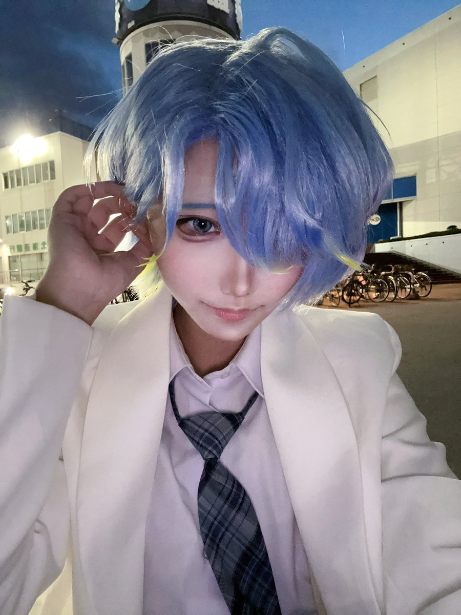 hinecos82's tweet photo. 1周年おめでとうだけど載せる写真ないので前の💍📘 https://t.co/mAGcSy800r