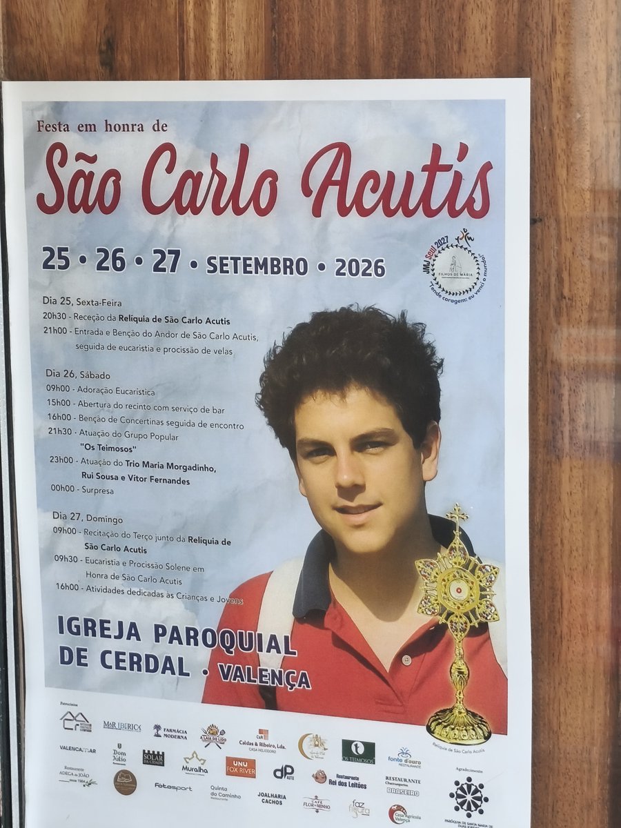 miquel_rb's tweet photo. @versiorac1 crec que tot això de l'últim any, és pq he vist un cartell seu a Portugal, vol fer versió amb Muppets portuguesos , 😛 https://t.co/GfklXe37tH