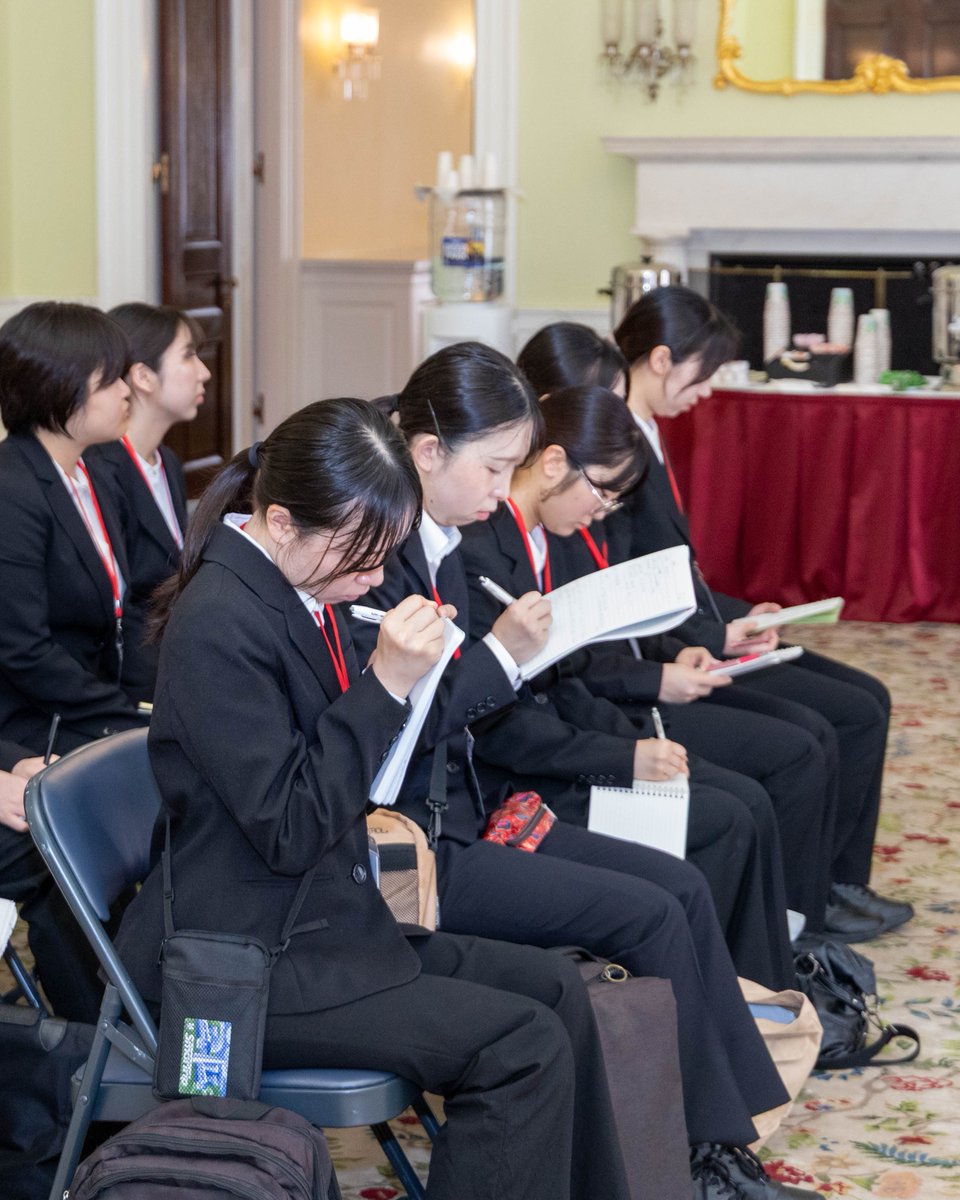 JapanEmbDC's tweet photo. We welcomed students from Gakushuin University to the Old Residence to learn about public diplomacy. We thank them for their continued interest in Japan-US relations and wish them all the best with their studies! https://t.co/ZoKVyJ1ljf