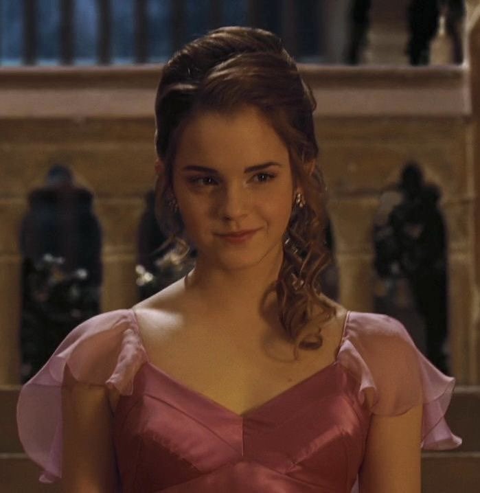 thinkerdramione's tweet photo. obviously with hermione https://t.co/oimV6DPlaB