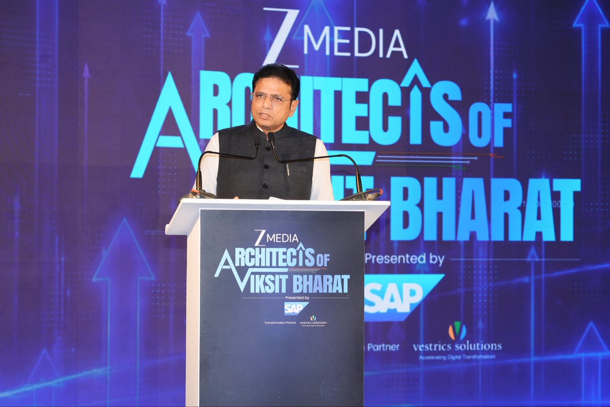 OffDSB's tweet photo. Participated in Zee Media’s “Architects of Viksit Bharat” conclave in Hyderabad today, along with my senior Cabinet colleague Sri Captain N. Uttam Kumar Reddy Garu. The event brought together industry leaders and experts to discuss AI, technology, innovation and India’s future.

Shared Telangana’s vision to build a strong ecosystem for AI, advanced technologies, startups and future industries, and invited companies and innovators to explore opportunities and build in Telangana.

Our Government is committed to creating the right environment, infrastructure and opportunities for the next generation of businesses and jobs.

Congratulations to the Zee Media team for organising this important event and bringing together leaders for meaningful discussions on India’s future.

@UttamINC 

#zeemedia #team #indiasfuture