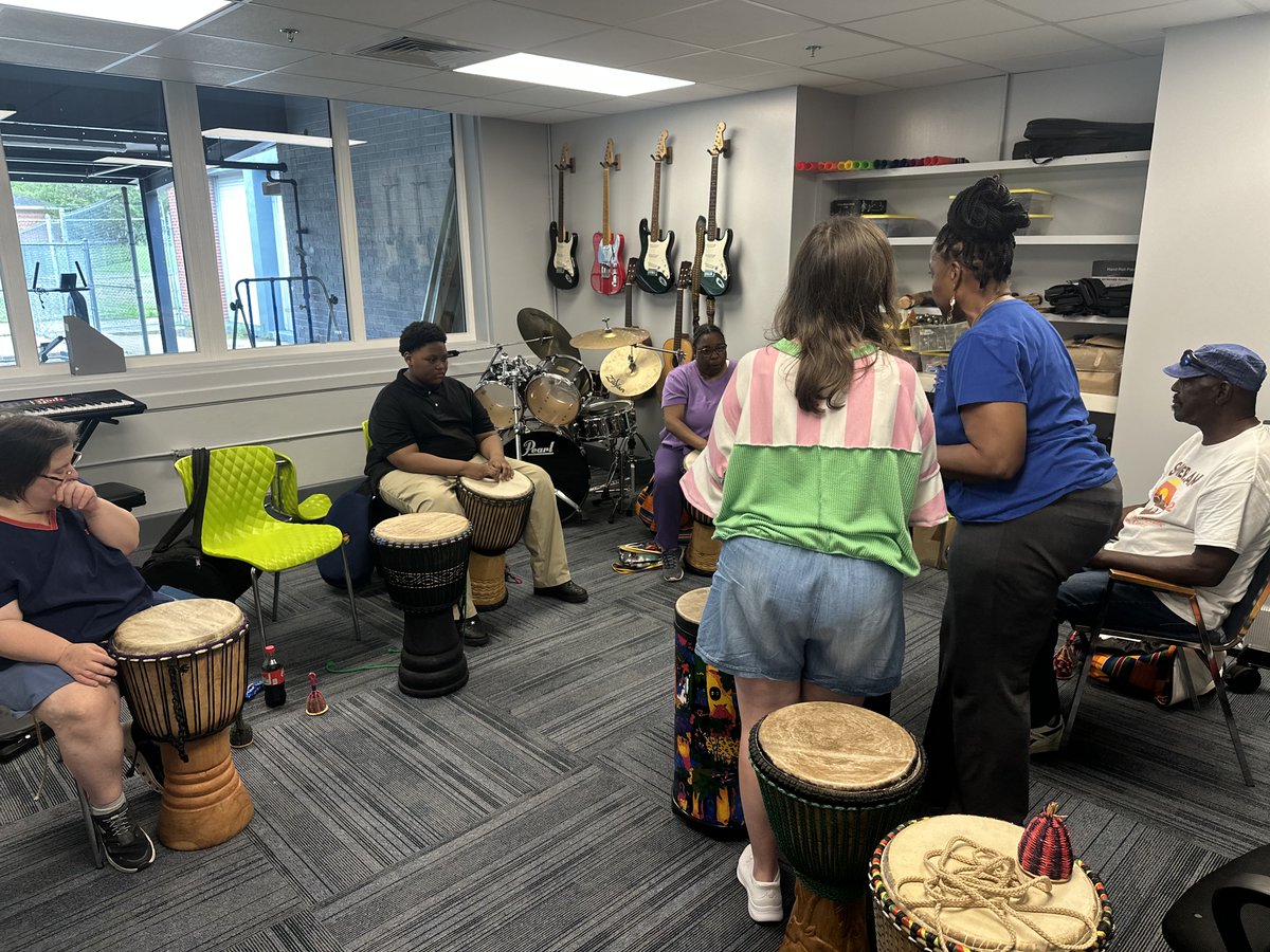 montgcitypandr's tweet photo. 🎶 TRC's After School Program’s Drum Class is a hit — the participants absolutely love it! Want more info? Call (334) 625‑4575 or stop by 604 Augusta Ave. 🥁✨
#funinmgm #DrumCircle https://t.co/iH2t1JYbBC