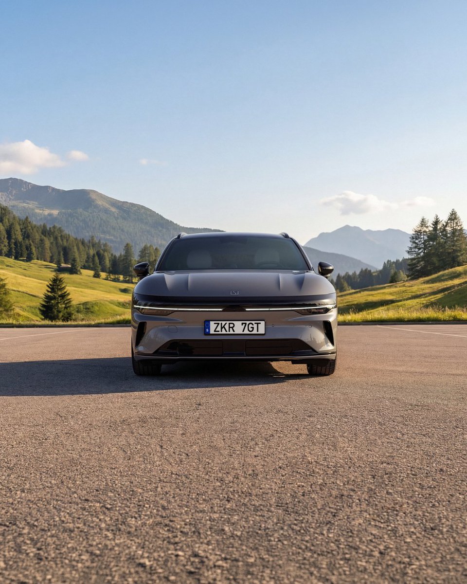 Zeekr_Europe's tweet photo. Now on the road. The Zeekr 7GT.

Zeekr 7GT Energy consumption (combined): 19,8 – 16,6 kWh/100km (WLTP); CO2 emissions (combined): 0 g; CO2 class: A. 
#Zeekr #ZeekrEurope #Zeekr7gt #EV #zeekrperformance https://t.co/c6YkzQNIXS