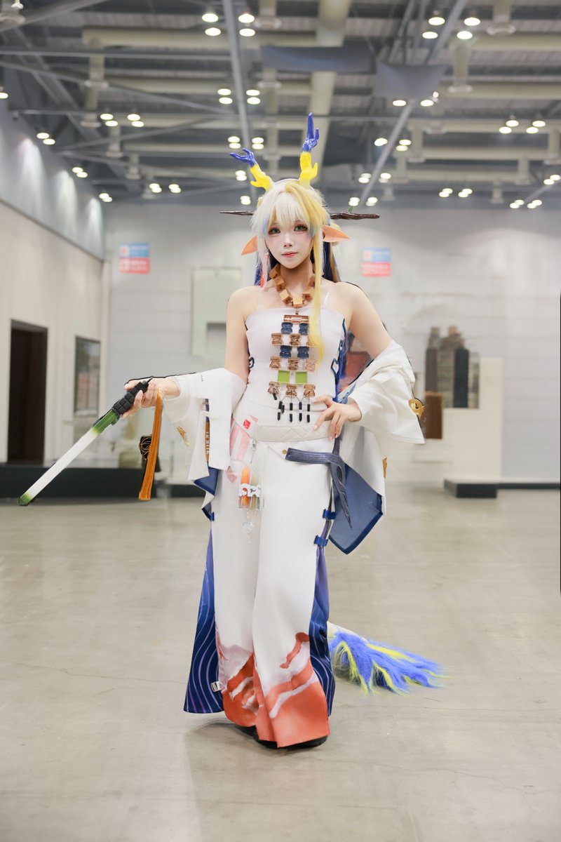 Manbo_DJ's tweet photo. 26. 05. 23
일러스타패스 11

명일방주 - 슈

M : 모모땅님(@MOMO___0w0)

#일러스타페스11 #명일방주 #슈 #코스프레 https://t.co/KofE1wsIsk