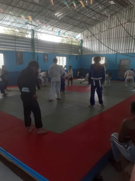 LaVozRJ's tweet photo. Septiembre llega con nuevos bríos para la Academia de Judo de Jaruco 
https://t.co/GZXu8hGeju via @RadioJaruco 
@ManuelAgui21532 @DrRobertoMOjeda @BequeMaya @YulietRomero7 https://t.co/HyqAlHv9Yj