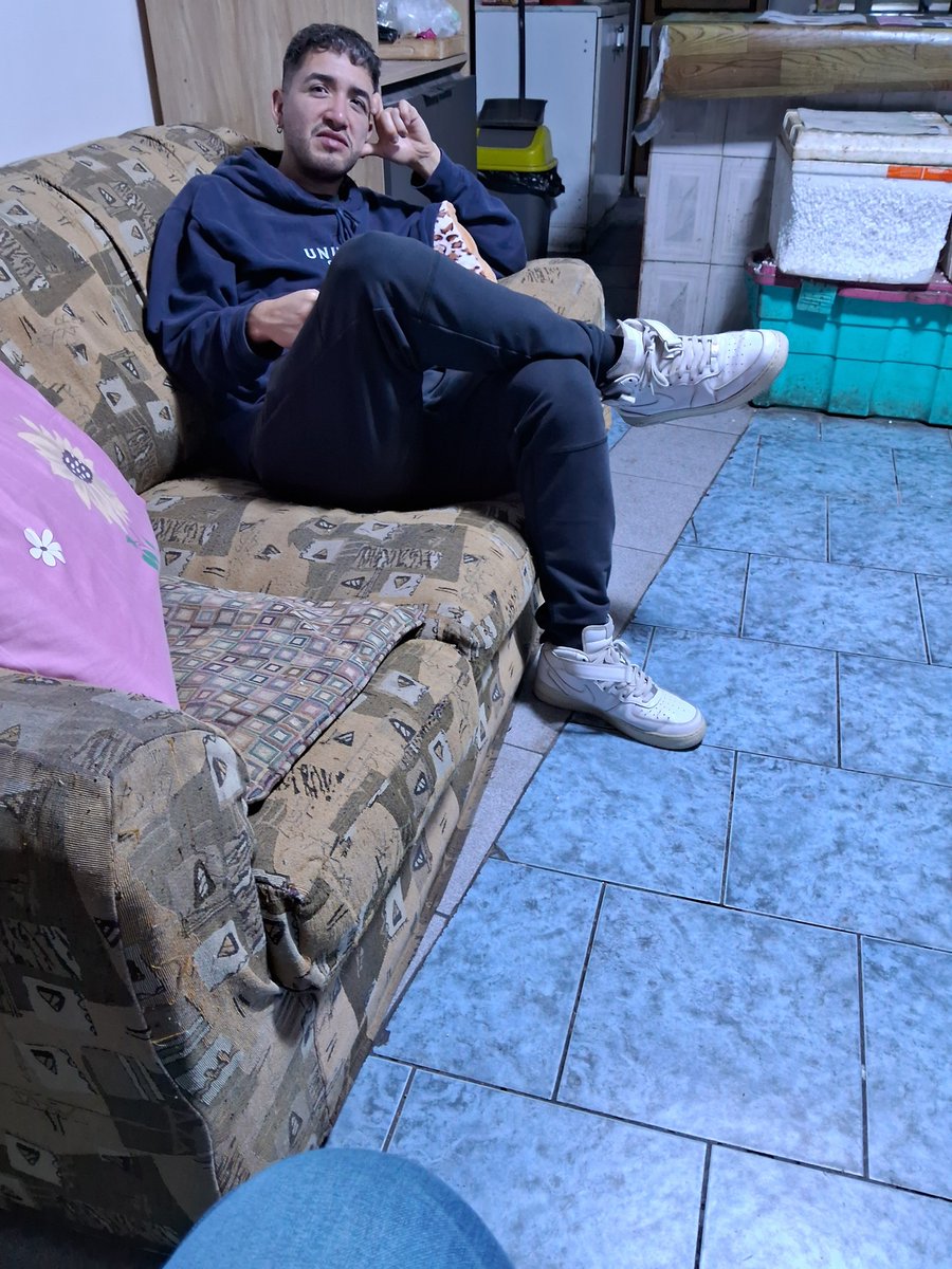 briellover's tweet photo. @26aScz Dile al amiguito tula loca que sea más higiénico y no ande contagiando a medio Iquique :) https://t.co/vl5IirBKn4