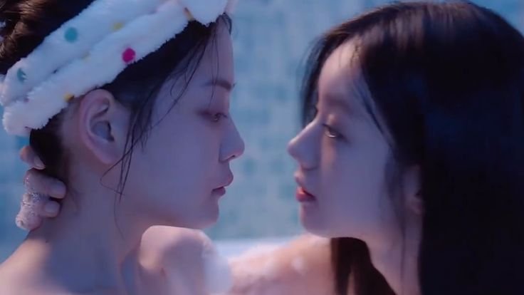 jollanser2's tweet photo. Seeing this has just created a need for there to be some scene similar to the dream of Seul-gi From Jeongyo or Pio 

#fourhandstwosonatas #jeongbio https://t.co/N20RG81F7q