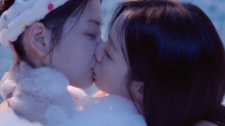 jollanser2's tweet photo. Seeing this has just created a need for there to be some scene similar to the dream of Seul-gi From Jeongyo or Pio 

#fourhandstwosonatas #jeongbio https://t.co/N20RG81F7q