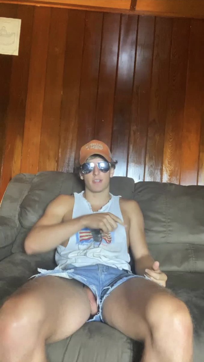 loganwallcb's tweet photo. Like my shorts?? https://t.co/cU0j6LzmXj