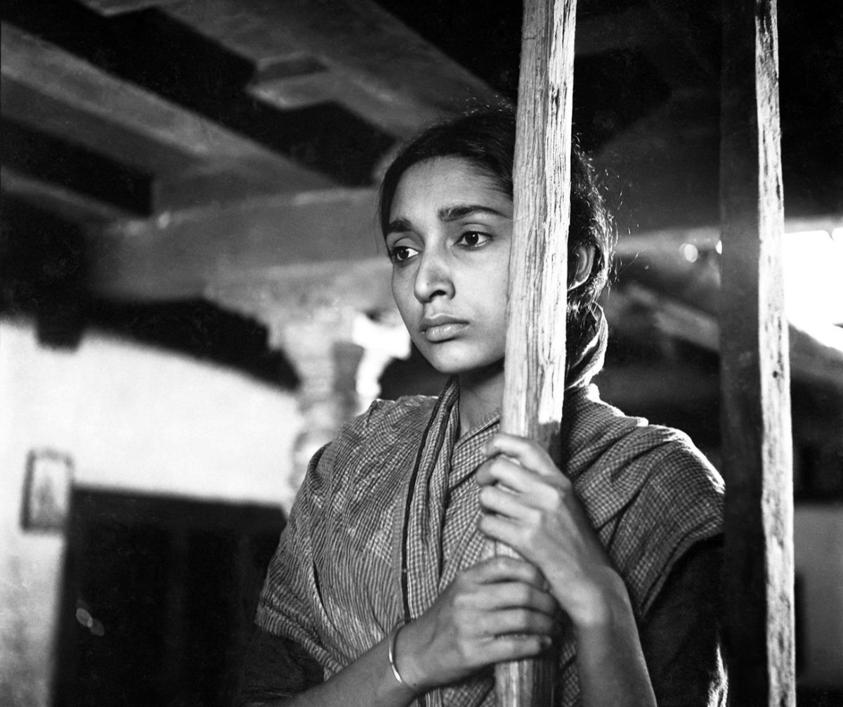 SecondRunDVD's tweet photo. "THE RITUAL is a beautiful, essential part of the Indian New Cinema...  The 4K restoration is impeccable... the joy of this release is truly the wider availability of a film that could have easily been lost." What's in a Scene on Kasaravalli's masterwork
https://t.co/3R24JwT8F9 https://t.co/kzowPiJPkW