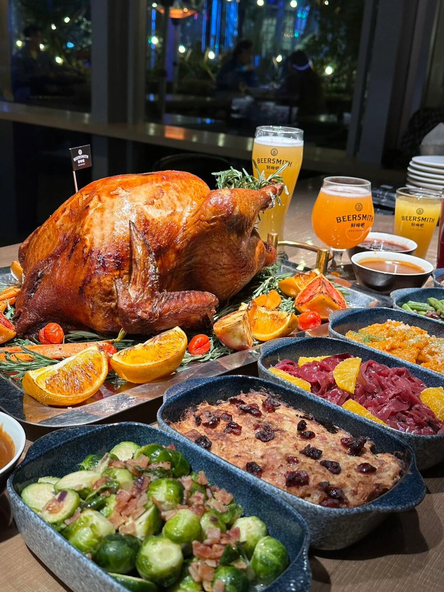 KrystinaDevaq's tweet photo. Spice up your holiday table with our limited-time Festive Herb-Roasted Turkey Platter  Juicy, tender, and packed with seasonal flavor—order by 12/20 to enjoy this holiday special!， https://t.co/RHTE1iZR7N