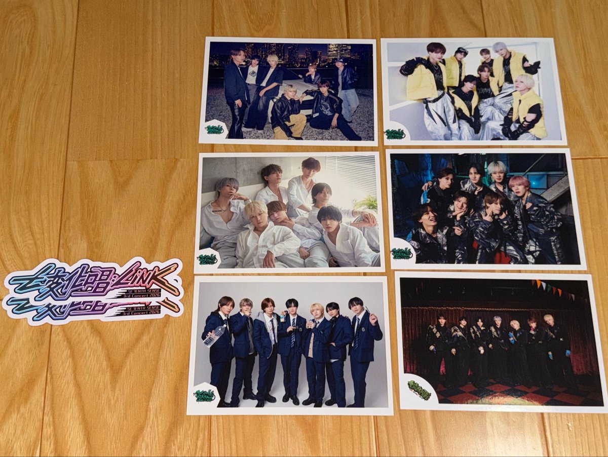 2l0l72's tweet photo. セブセン ブロマイド チェキ ステッカー
ほぼワンマンだけど欲しい方いますか😭まとめで貰ってくれる方安くします😭
ゆうとサイン付きてん裏コメ付きあり https://t.co/HHqkrujhPh