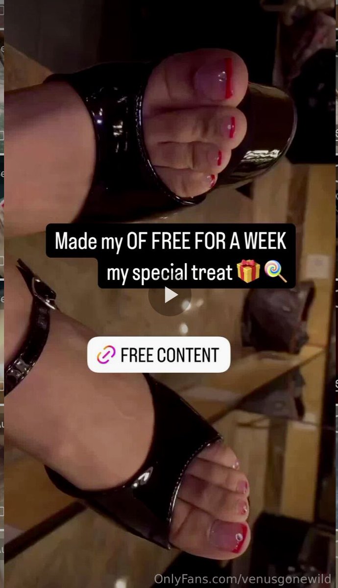 venusgonewild's tweet photo. @soles_ofvenus  made a page just for my feet 😍🤩 https://t.co/lVH7r6hENJ