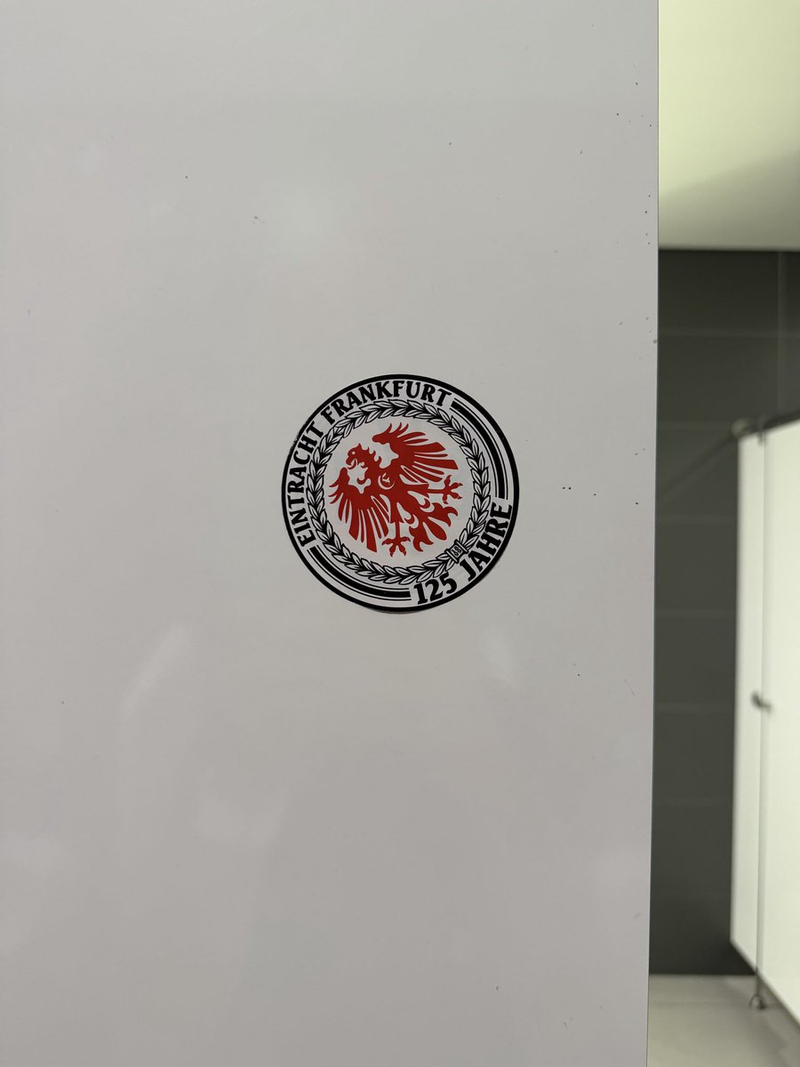 FredericSge's tweet photo. Flughafens Split Kroatien… Frankfurt bleibt  stabil https://t.co/hmYRRhCGQm