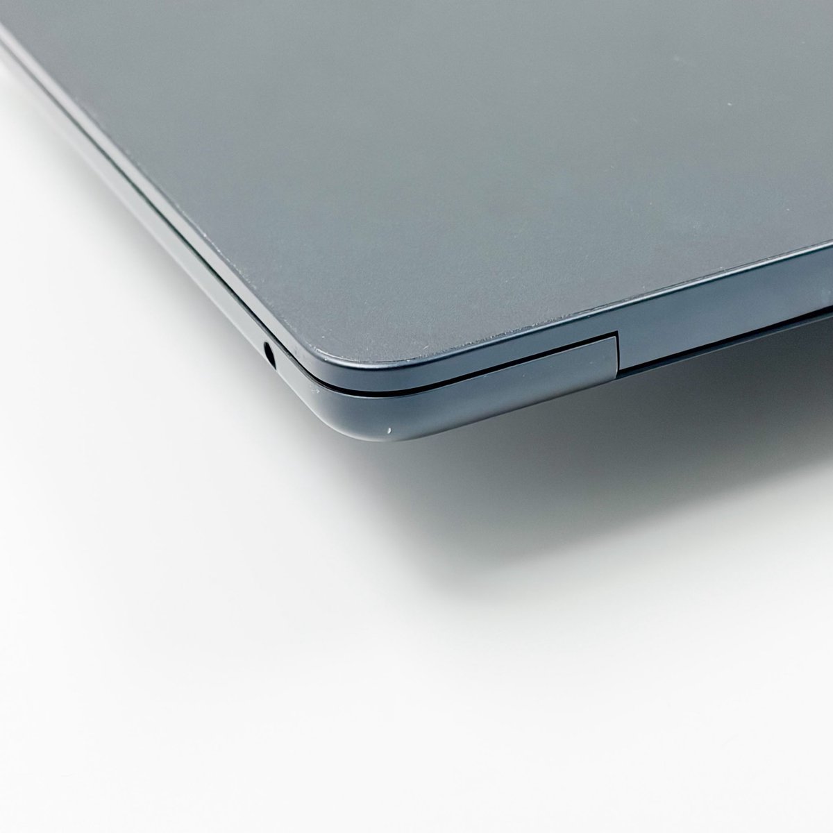 jellybearphone's tweet photo. #ส่งต่อmacbook Macbook Air M2 13" Ram 8gb 512gb สี Midnight สุขภาพแบต 85% รอบชาร์จ 320 ครั้ง ประกันศูนย์ Apple Care+ 20/8/2570 เครื่องศูนย์ไทย เครื่องมีรอยเล็กน้อย อุปกรณ์  กล่อง ชุดชาร์จ 24,900 รับผ่อน 📦 นัดรับ รังสิต กรุงเทพ มีบริการส่ง #macbookมือสอง https://t.co/Fp3GUdvCFP